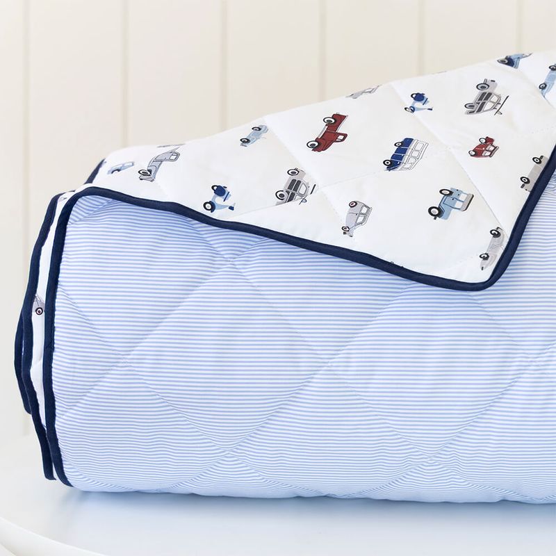 COLCHA_MATELASSE_PERCAL_CARROS_ESTAMPADA-9-4