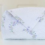 COLCHA_TRAPUNTADA_CETIM_ALICE_ESTAMPADA-9-8