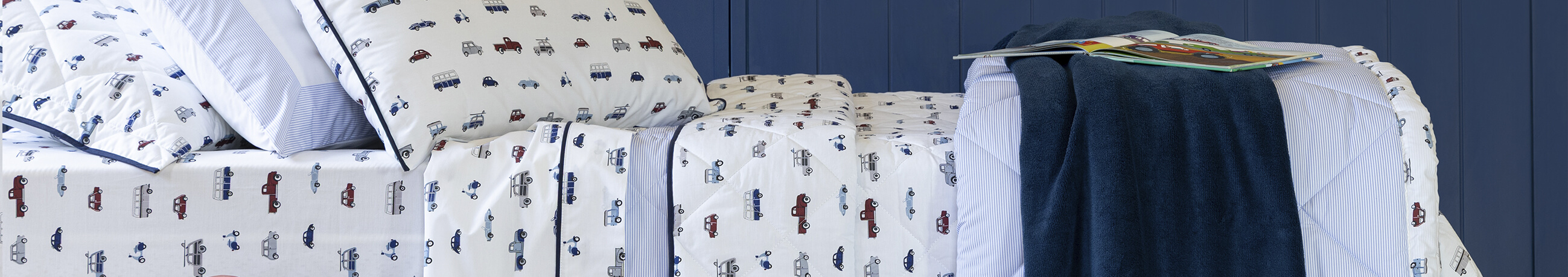 Uma linha completa de produtos para a cama das crianças e adolescentes. Jogos de lençol,edredons, duvets, fronhas, tudo e 100% algodão. As estampas são exclusivas e irão deixar o decor  do quarto infantil lndo